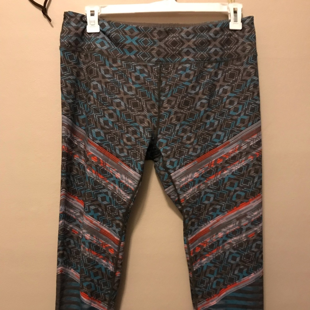 Prana calf length yoga pants.